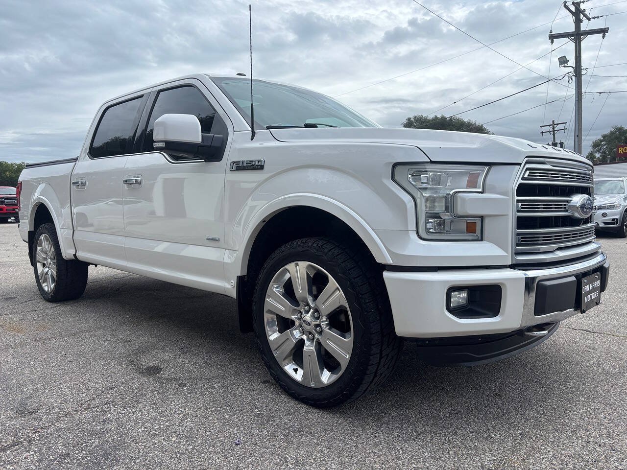 Used 2016 Ford F150 Limited w/ Trailer Tow Package AWD/4WD image 8