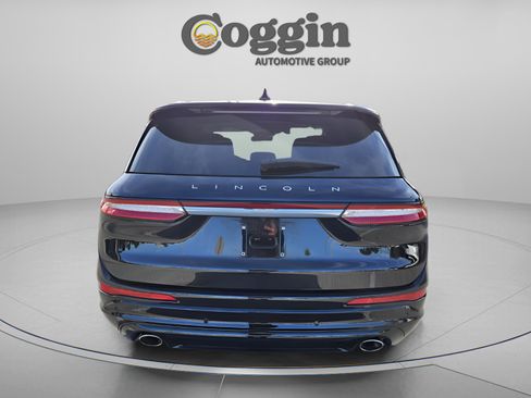 Used 2022 Lincoln Corsair Grand Touring image 4