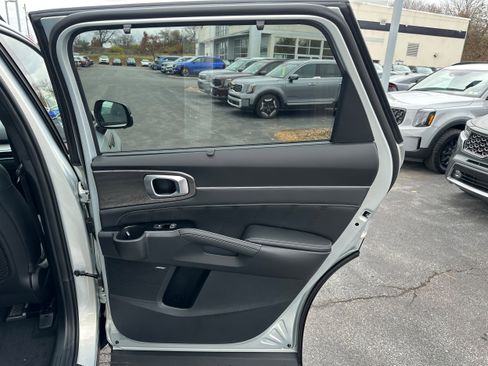 New 2026 Kia Sorento SX Prestige image 24