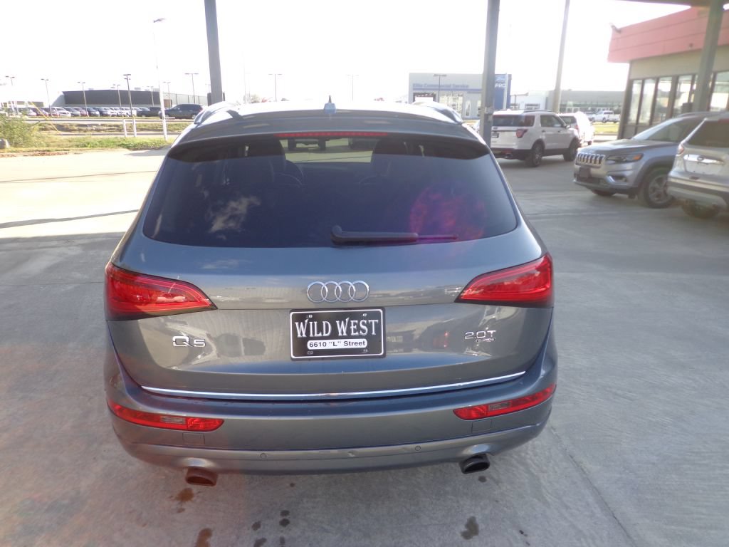 Used 2015 Audi Q5 2.0T Premium Plus w/ Technology Package AWD/4WD image 5