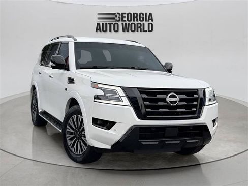 Used 2022 Nissan Armada SL w/ Midnight Edition Package RWD image 2