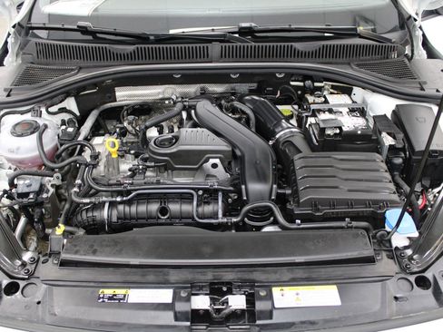 Used 2025 Volkswagen Jetta Sport FWD image 10