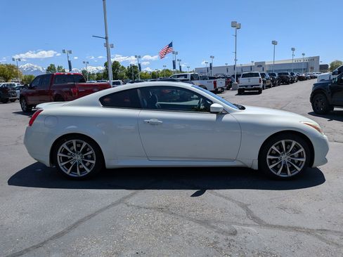 Used 2008 INFINITI G37 Journey w/ Premium Pkg RWD image 2
