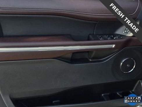 Used 2023 Ford Expedition Max Limited image 22