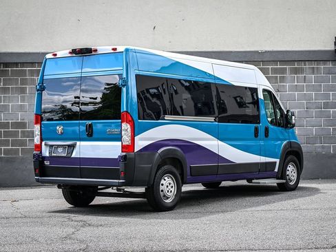 Used 2023 RAM ProMaster 2500 FWD image 3