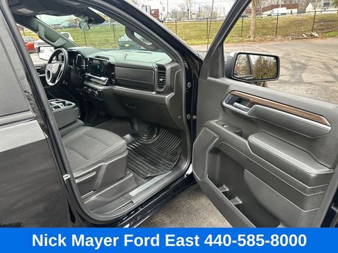 Used 2025 Chevrolet Silverado 1500 LT image 10