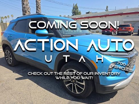 Used 2025 Chevrolet TrailBlazer LT AWD/4WD image 1