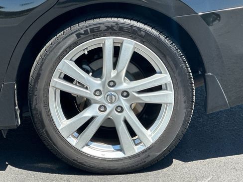 Used 2015 Nissan Altima 3.5 SL FWD image 36