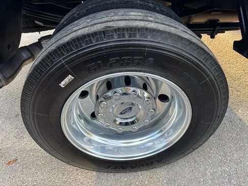 Used 2017 Ford F450 XL w/ STX Appearance Package image 25