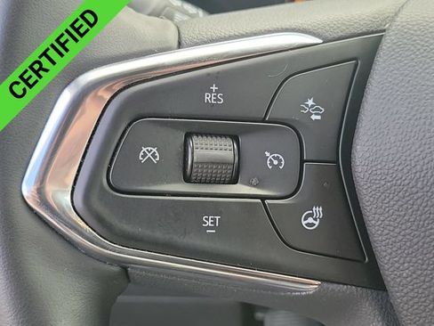 Certified 2025 Chevrolet Trax LT w/ Driver Confidence Package FWD image 9