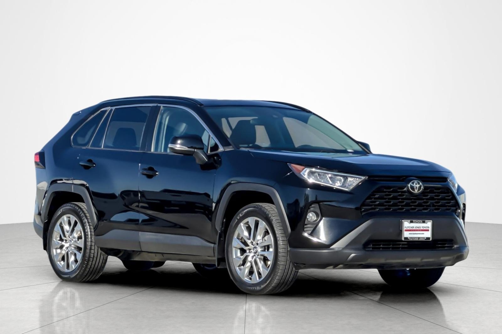 Certified 2020 Toyota RAV4 XLE Premium AWD/4WD image 7