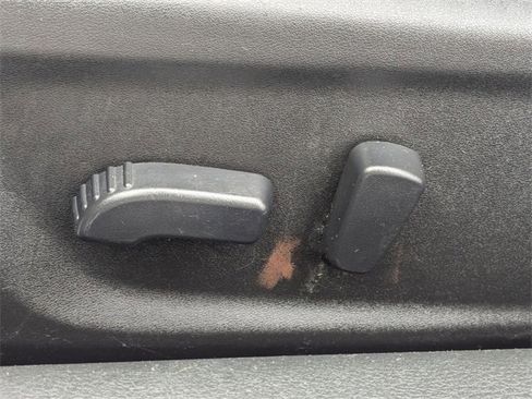 Used 2025 Nissan Altima 2.5 SV image 15