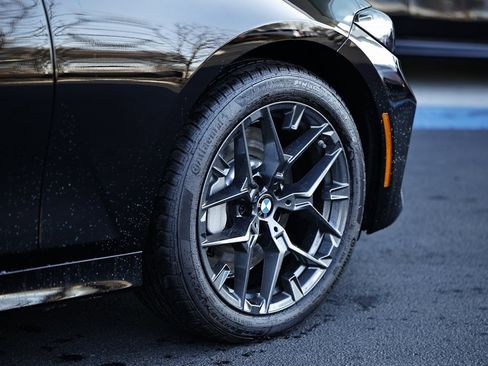 New 2025 BMW 330i xDrive Sedan w/ Convenience Package image 5