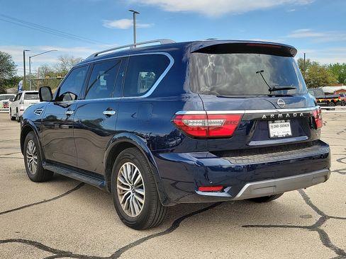 Used 2024 Nissan Armada SL image 3