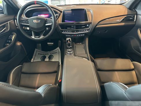 Used 2024 Cadillac CT5 V Blackwing w/ Driver Assist Package RWD image 13
