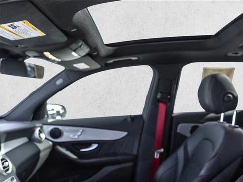 Used 2022 Mercedes-Benz GLC 43 AMG 4MATIC image 23