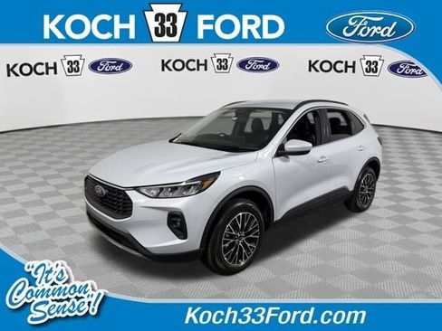 New 2026 Ford Escape SE w/ Class II Trailer Tow Package image 1