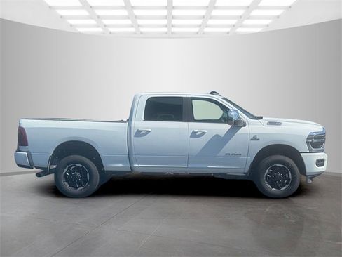 New 2025 RAM 2500 Laramie image 8