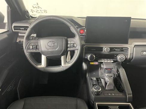 New 2026 Toyota 4Runner TRD Off-Road Premium AWD/4WD image 13
