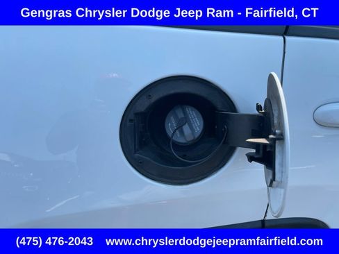 Used 2017 Jeep Cherokee High Altitude AWD/4WD image 26