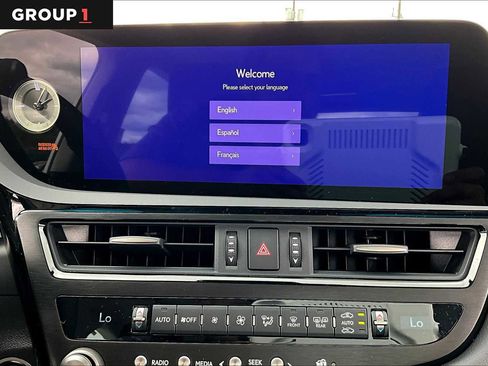 Used 2024 Lexus ES 350 w/ Luxury Package image 12