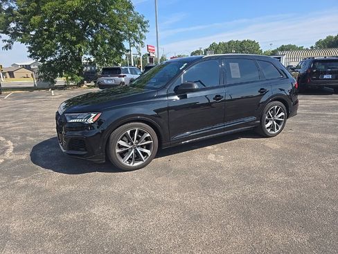 Used 2023 Audi SQ7 Prestige AWD/4WD image 4