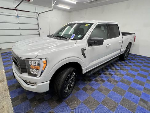 Used 2023 Ford F150 XLT w/ Equipment Group 302A High image 8