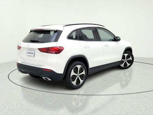 New 2026 Mercedes-Benz GLA 250 image 9