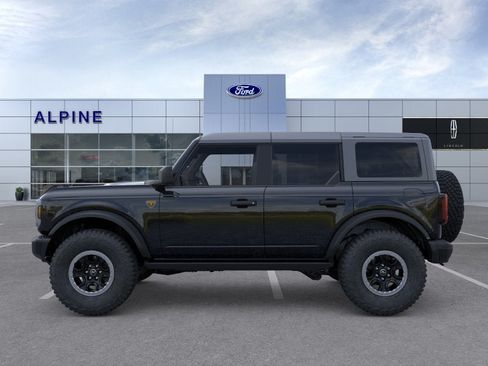New 2026 Ford Bronco Badlands AWD/4WD image 3