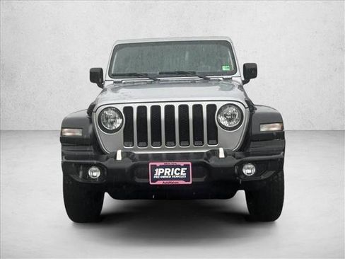 Used 2020 Jeep Wrangler Unlimited Sport S image 2