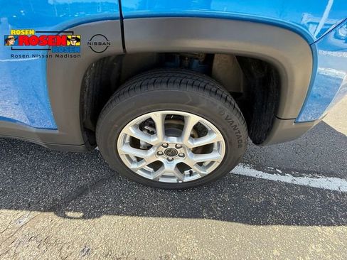 Used 2025 Jeep Compass Limited AWD/4WD image 31