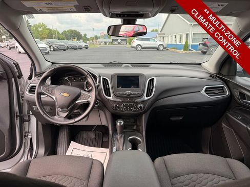 Used 2019 Chevrolet Equinox LT FWD image 16