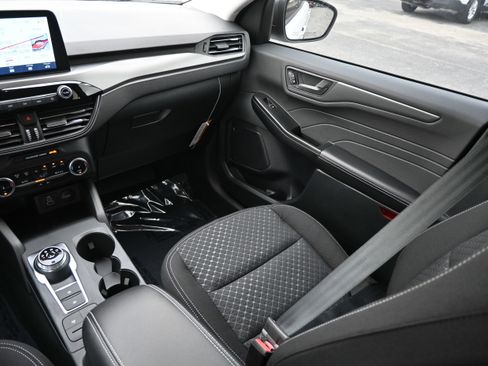 New 2026 Ford Escape Active image 29