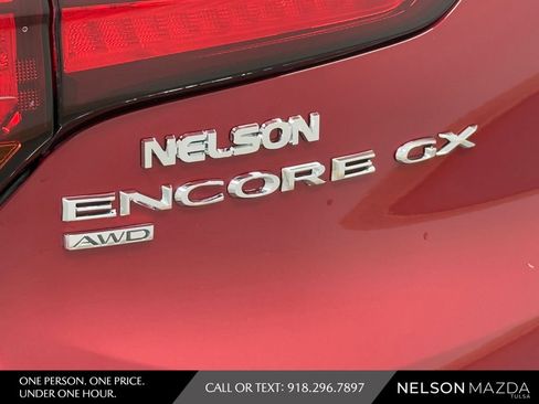 Used 2020 Buick Encore GX Essence w/ Experience Buick Package AWD/4WD image 15