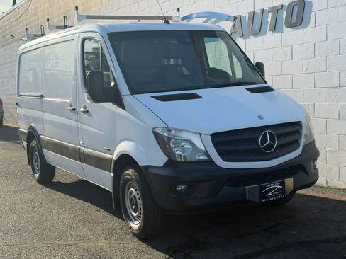 Used 2015 Mercedes-Benz Sprinter 2500 image 7