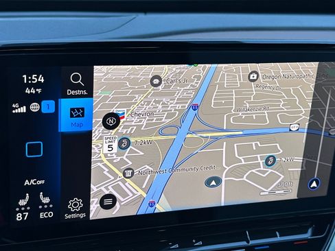 Used 2023 Volkswagen ID.4 Pro image 21