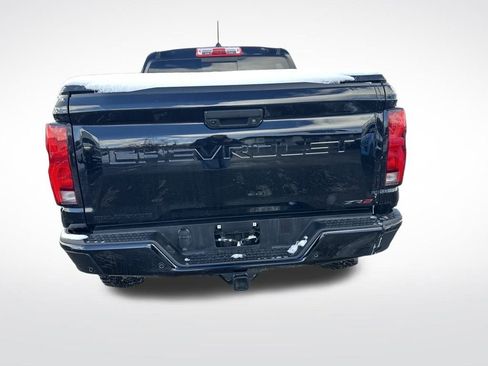 Used 2025 Chevrolet Colorado ZR2 w/ Technology Package image 4