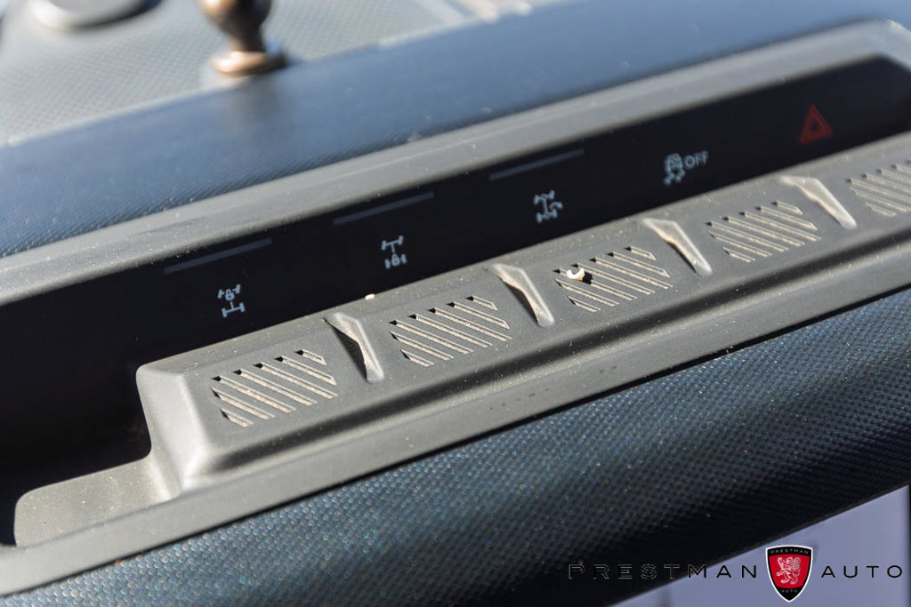 Used 2022 Ford Bronco Outer Banks w/ Sasquatch Package AWD/4WD image 8