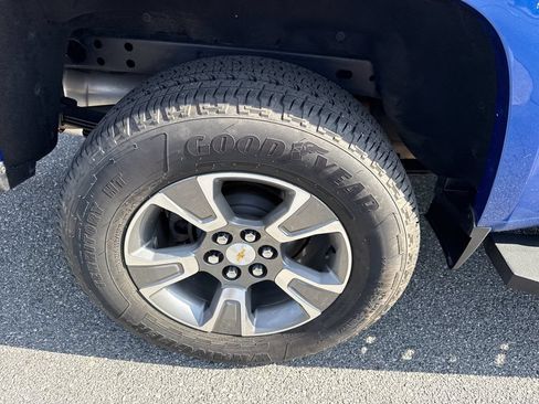 Used 2018 Chevrolet Colorado Z71 RWD image 17