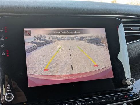 Used 2022 Jeep Wagoneer Series III w/ Premium Group I image 23