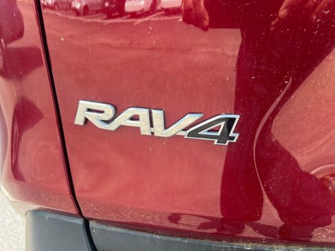 Used 2023 Toyota RAV4 XLE w/ Convenience Package AWD/4WD image 15