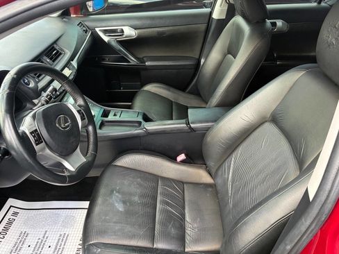 Used 2013 Lexus CT 200h image 5