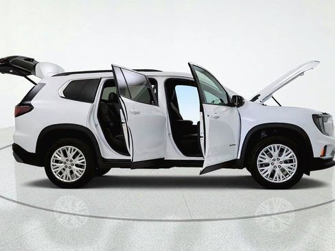 Used 2024 GMC Acadia Elevation AWD/4WD image 15