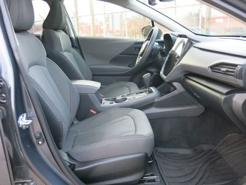 Used 2024 Subaru Crosstrek 2.0i Premium image 14