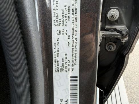 Used 2023 RAM 1500 Laramie AWD/4WD image 28