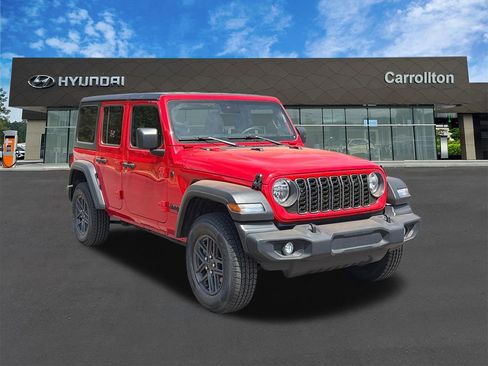 Used 2025 Jeep Wrangler Unlimited Sport AWD/4WD image 3