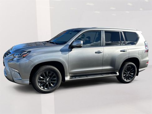 Used 2023 Lexus GX 460 Premium image 2
