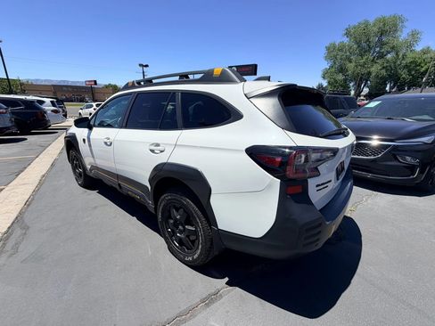 Used 2025 Subaru Outback Wilderness AWD/4WD image 6