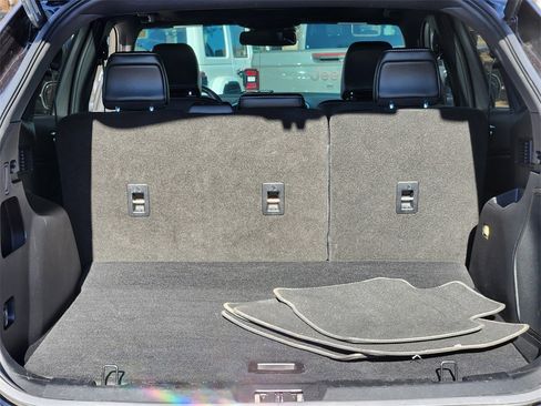 Used 2021 Ford Edge ST w/ Equipment Group 401A image 11