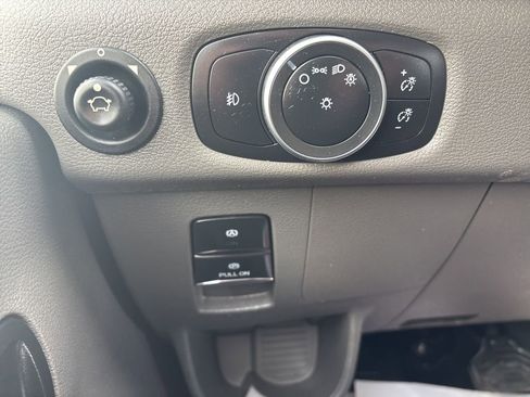 Used 2024 Ford Transit 250 Low Roof AWD w/ Exterior Upgrade Package image 16